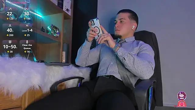 Gael williams1 online show from October 7, 3:36 am