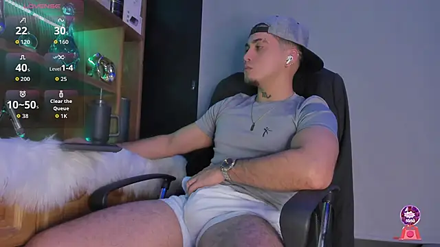 Gael williams1 online show from November 6, 8:26 am