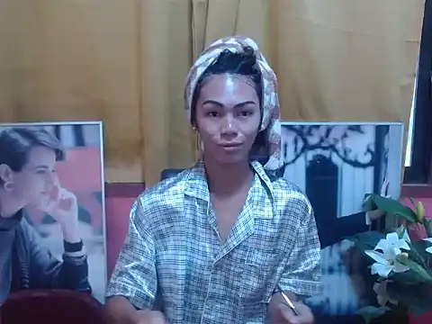 miss carlas online show from November 6, 10:21 pm