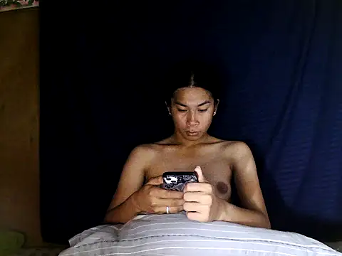 Snapshot of Asian_PrettyAle chatting on September 27, 3:11 am Asian PrettyAle online show from September 27, 3:11 am