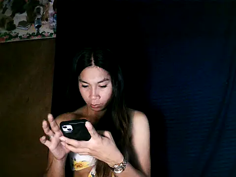 Snapshot of Asian_PrettyAle chatting on November 3, 2:29 pm Asian PrettyAle online show from November 3, 2:29 pm