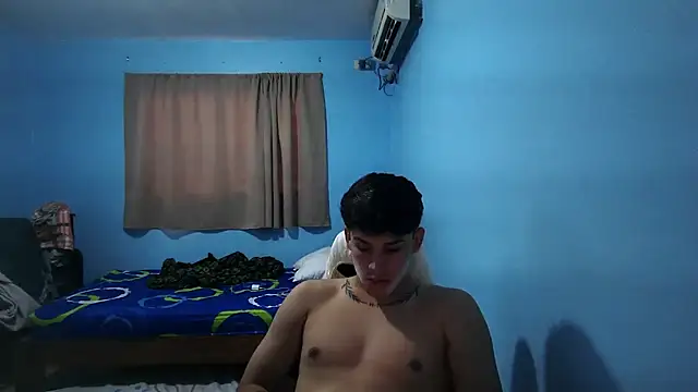 Jaket lovers online show from November 19, 9:04 pm