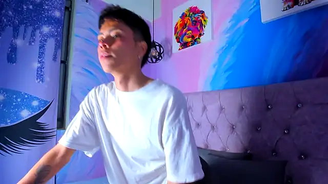 MaxiWildd online show from November 30, 1:15 pm