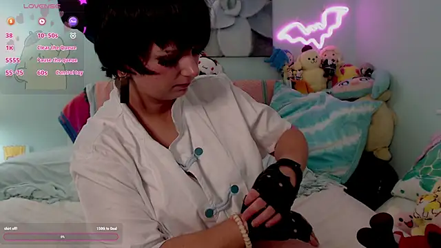 starsaturn online show from October 11, 3:06 am