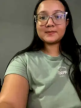 Snapshot of Kyleighc chatting on October 26, 1:00 am Kyleighc online show from October 26, 1:00 am