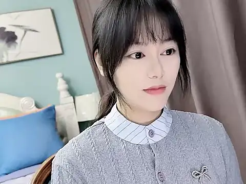 Snapshot of sarah111 chatting on November 12, 3:07 am sarah111 online show from November 12, 3:07 am