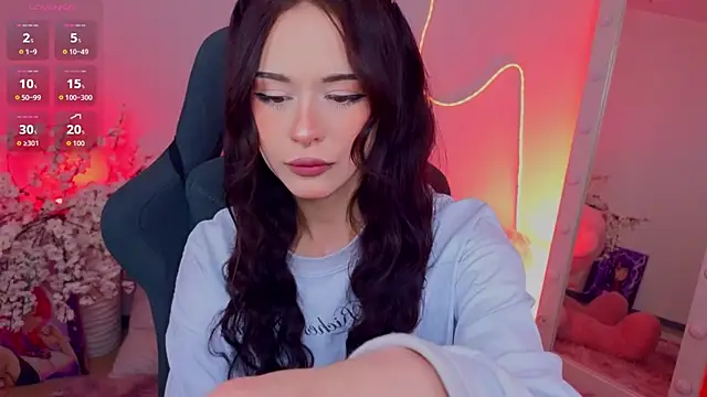 Adetta online show from April 18, 3:10 am