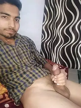 Snapshot of Sweetfucker_ chatting on November 18, 10:20 am Sweetfucker online show from November 18, 10:20 am