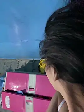 wildpinay22 online show from March 6, 2:02 pm