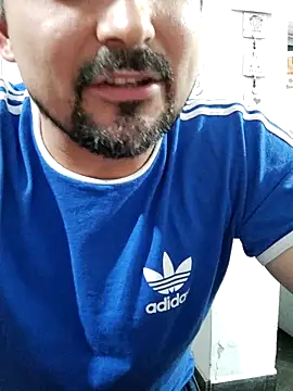 Bradd 32 online show from September 28, 5:13 am