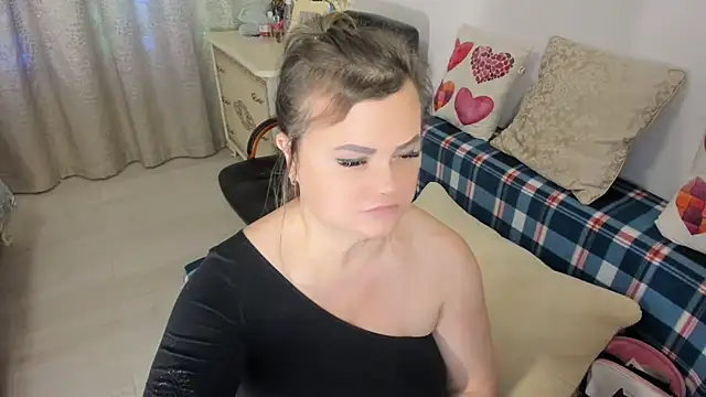 MildMature online show from January 4, 2:25 am