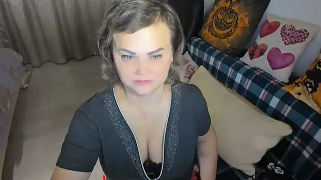 MildMature online show from December 4, 7:44 pm