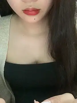 Snapshot of Linhtruong_ chatting on November 22, 12:26 pm Linhtruong online show from November 22, 12:26 pm