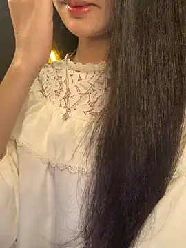 Nhinhi18 online show from March 29, 3:45 pm