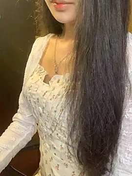 Nhinhi18 online show from April 13, 2:11 pm