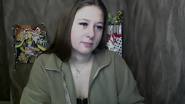 Snapshot of Linda_S_ chatting on October 11, 9:30 am Linda S online show from October 11, 9:30 am