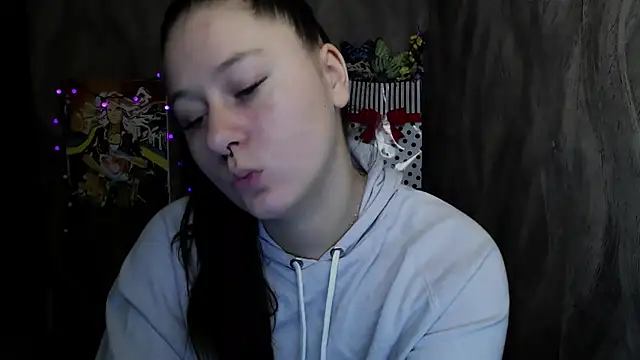 Snapshot of Linda_S_ chatting on November 11, 4:18 pm Linda S online show from November 11, 4:18 pm