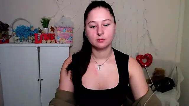 Snapshot of Linda_S_ chatting on November 26, 11:44 am Linda S online show from November 26, 11:44 am