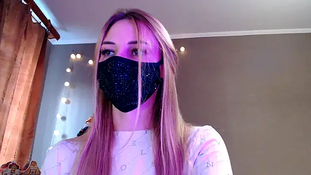 Iris lave online show from January 11, 1:49 pm