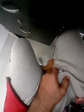 hackyourpussyxh online show from November 29, 2:14 am