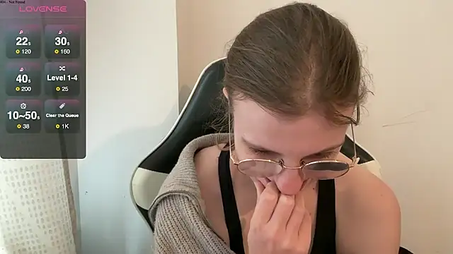 BustyKellyXXX online show from January 19, 10:08 am