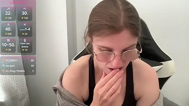 BustyKellyXXX online show from April 22, 2:51 pm