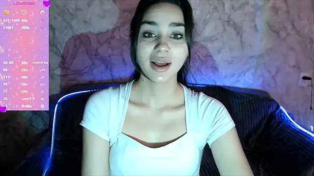 Snapshot of ChocolateKity chatting on October 27, 4:16 am ChocolateKity online show from October 27, 4:16 am