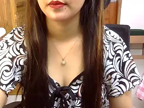 Snapshot of Obonti_2000 chatting on September 15, 11:43 am Obonti 2000 online show from September 15, 11:43 am