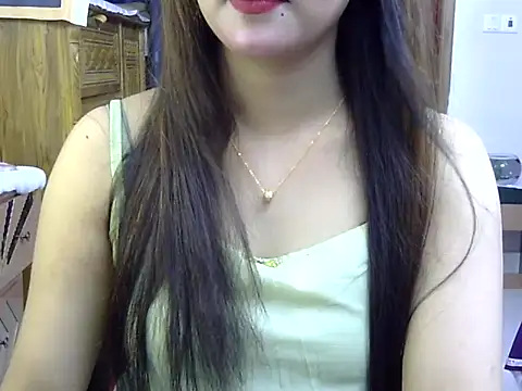 Snapshot of Obonti_2000 chatting on November 8, 4:40 pm Obonti 2000 online show from November 8, 4:40 pm