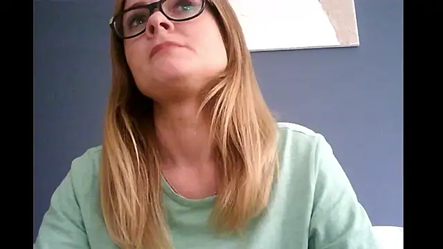 Ginger-bb online show from September 16, 1:45 pm