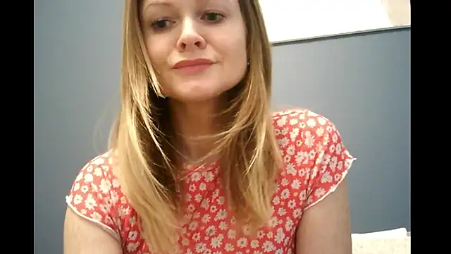 Ginger-bb online show from November 19, 7:30 am