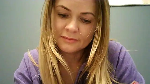 Ginger-bb online show from December 5, 8:12 am