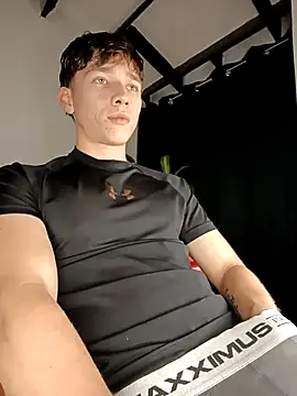 Logan sixxer online show from September 17, 10:55 pm