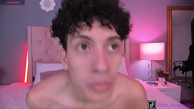 Joe And Emma online show from October 15, 9:26 pm