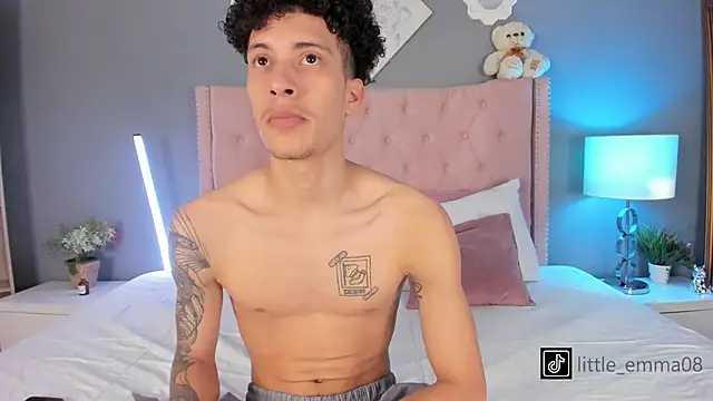 Joe And Emma online show from October 30, 9:15 pm