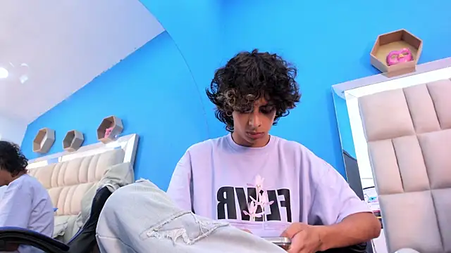 Ibratxandy online show from October 12, 12:15 pm