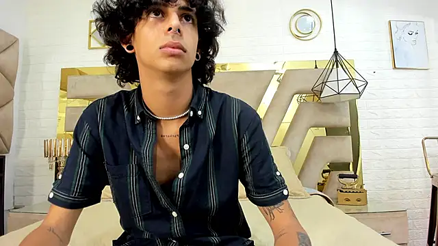 Ibratxandy online show from November 10, 6:18 pm