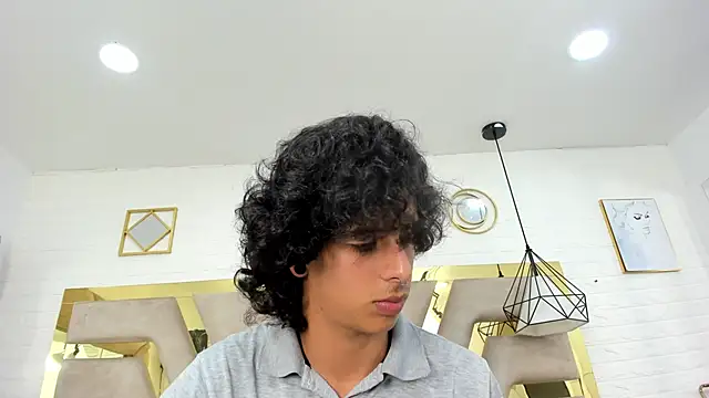 Ibratxandy online show from November 26, 7:48 pm