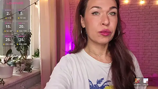 ReginaFoXXXy online show from February 2, 10:36 am