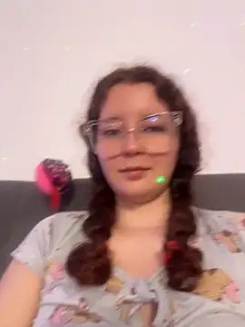 Sharon Black online show from April 24, 2:08 pm