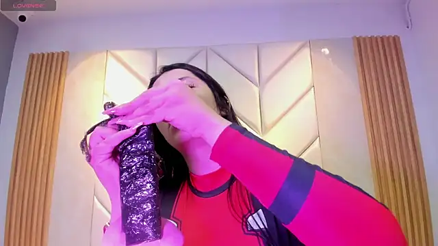 BarbieMonet online show from November 1, 1:13 pm