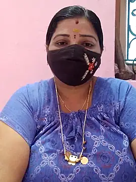 Snapshot of lathikaqueentamil chatting on September 19, 6:37 am lathikaqueentamil online show from September 19, 6:37 am