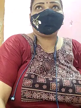 Snapshot of lathikaqueentamil chatting on September 25, 8:40 am lathikaqueentamil online show from September 25, 8:40 am