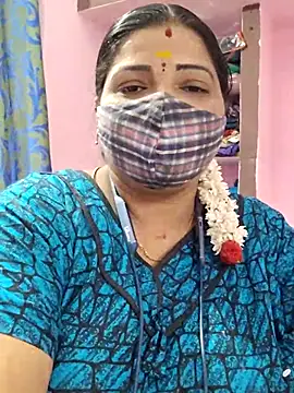 Snapshot of lathikaqueentamil chatting on October 6, 6:22 am lathikaqueentamil online show from October 6, 6:22 am