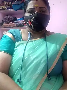 Snapshot of lathikaqueentamil chatting on October 16, 4:57 am lathikaqueentamil online show from October 16, 4:57 am