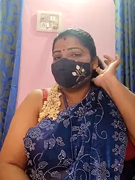 Snapshot of lathikaqueentamil chatting on November 7, 5:02 pm lathikaqueentamil online show from November 7, 5:02 pm