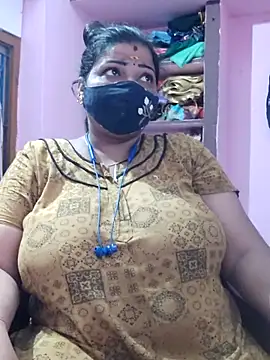 Snapshot of lathikaqueentamil chatting on November 10, 1:26 am lathikaqueentamil online show from November 10, 1:26 am