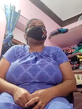 Snapshot of lathikaqueentamil chatting on November 20, 12:16 pm lathikaqueentamil online show from November 20, 12:16 pm