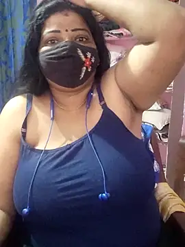 Snapshot of lathikaqueentamil chatting on December 5, 4:43 am lathikaqueentamil online show from December 5, 4:43 am