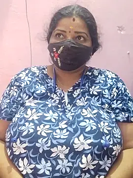 Snapshot of lathikaqueentamil chatting on December 15, 4:22 pm lathikaqueentamil online show from December 15, 4:22 pm